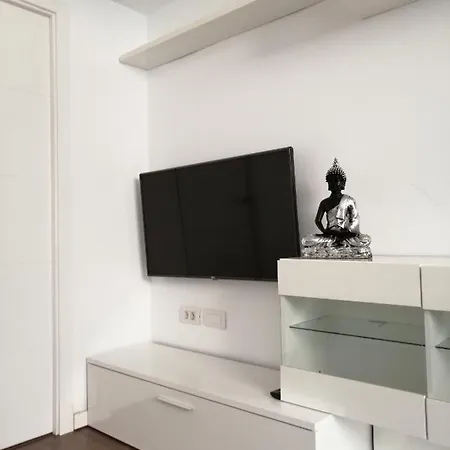 アパート Homeforguest Island 201 Modern & Minimalist