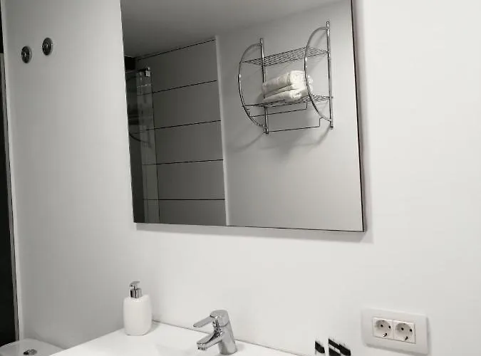 Homeforguest Island 201 Modern & Minimalist Appartamento